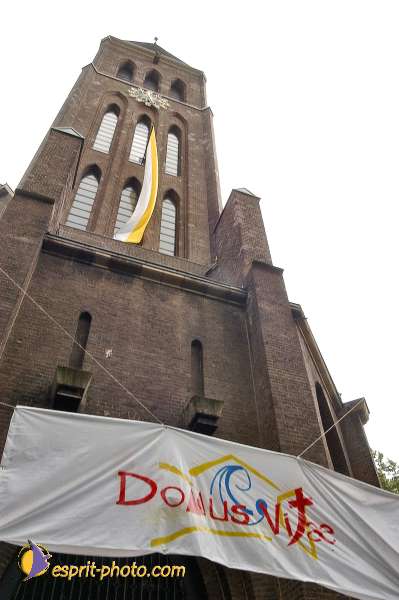Jmj Domuns Vitae