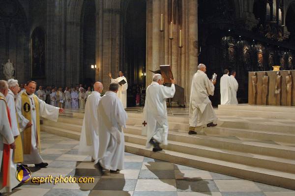 Ordination épiscopale de Monseigneur Beau à Nanterre