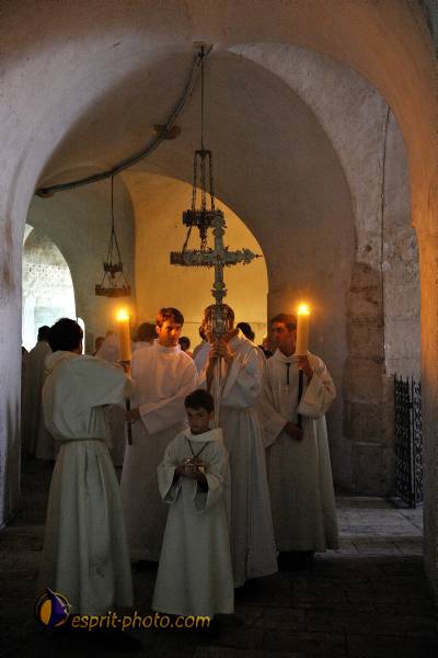 Ordination sacerdotale à la cathédrale Notre Dame de Chartres (2009)