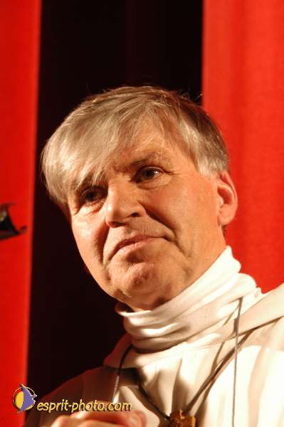 Pere Daniel Ange
