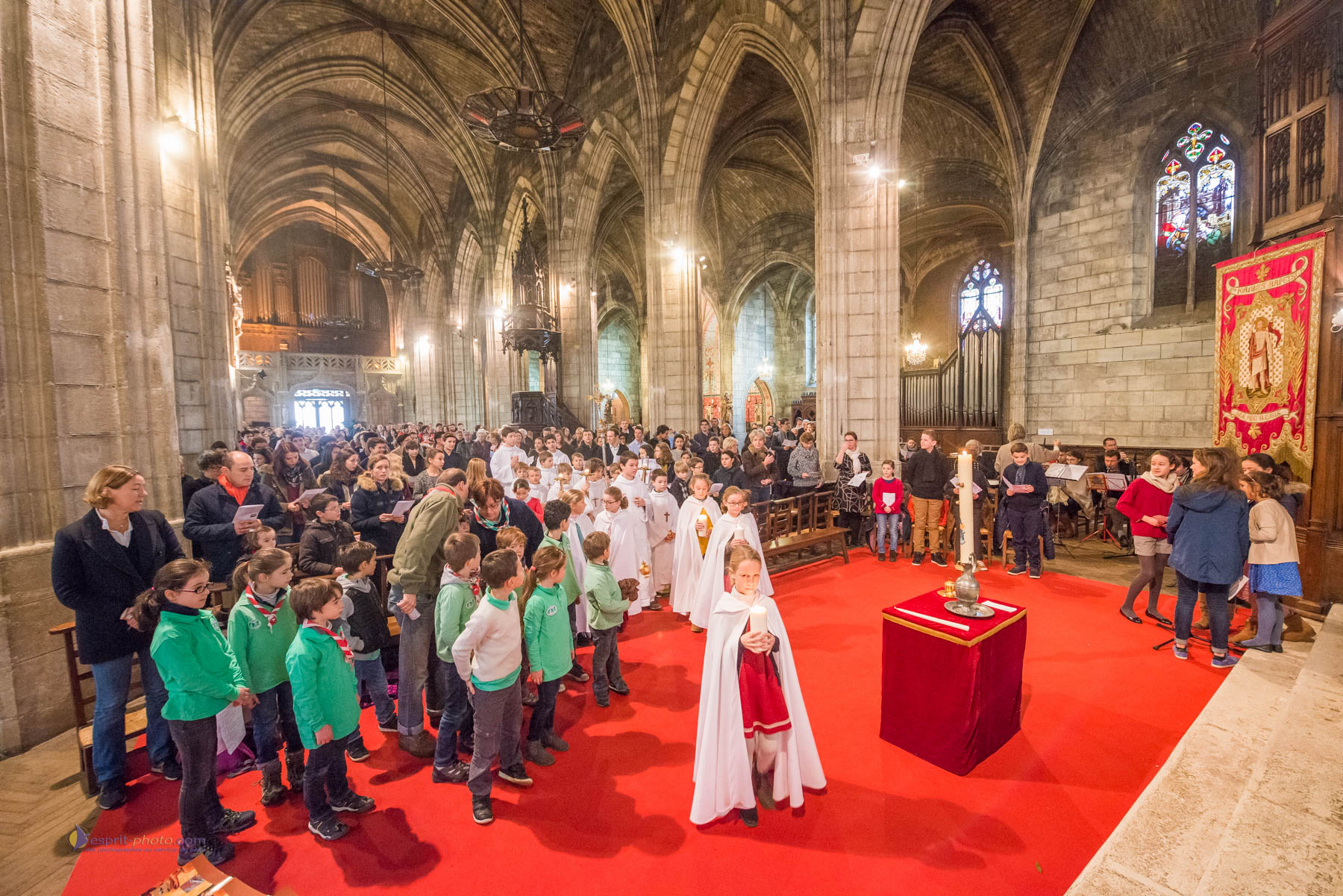 Messe et baptême - rencontre confirmants - 13 décembre 2015
