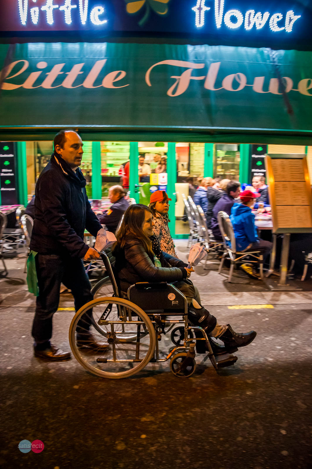 Dans les rue de Lourdes