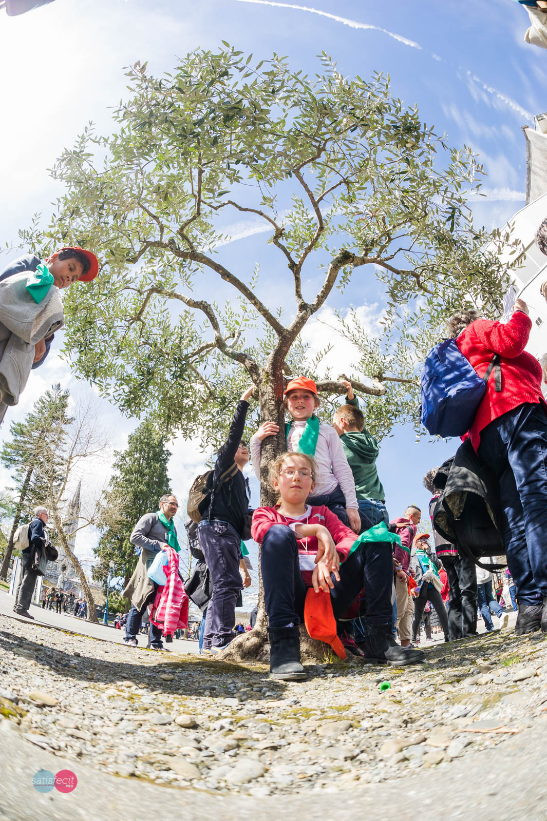 Flashmob - devant la Basilique - place de la Ste Vierge et divers photos