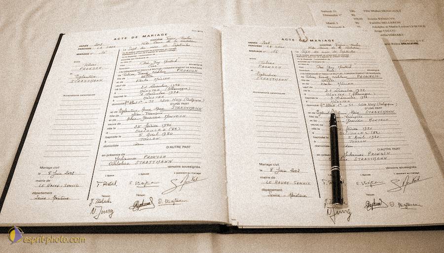 Nom de l'image : D1002624-01sp_(c)Norbert-JUNG — Description :  Mariage Tobias et Eglantine ‡ La Crau (Toulon)