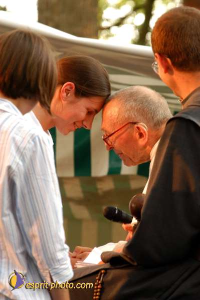 Nom de l'image : EP08-0015 — Description : Festival Saint Jean (jeunes de 15-25ans)