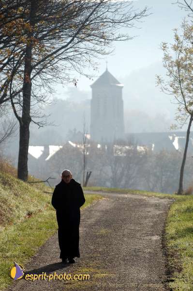 Nom de l'image : EP08-0083 — Description :