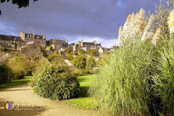 Nom de l'image : Fond_D_Ecran_D1007154-01 — Description :