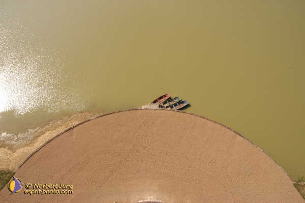 Nom de l'image : Fond_D_Ecran_D1066510-Nef-01 — Description :