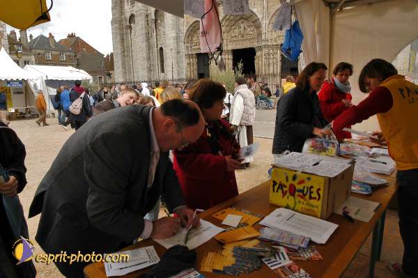 Nom de l'image : E00036640-1 — Description :