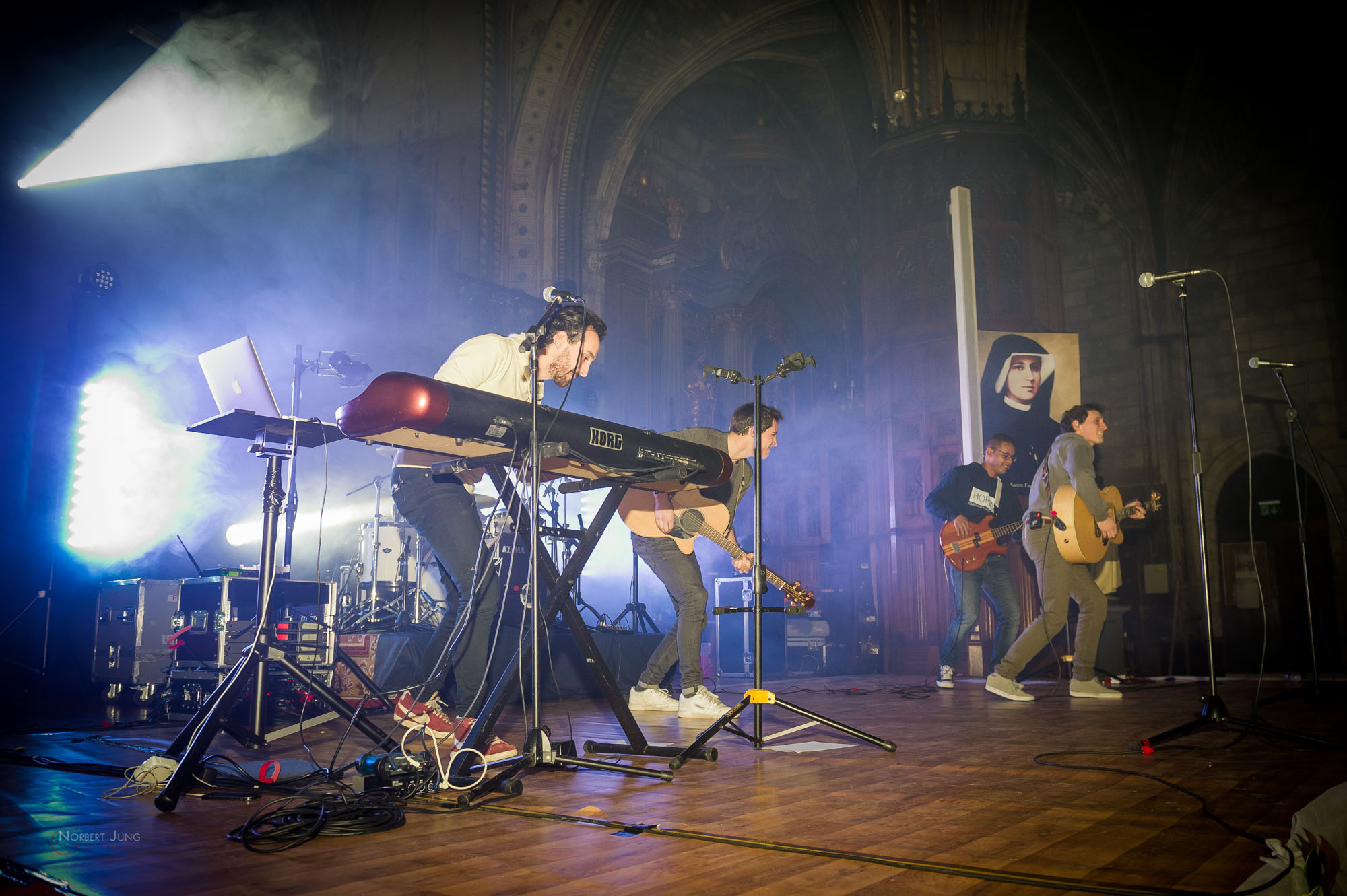 Nom de l'image : 29_20.43.34_D3s124372_A-la-Vie.com — Description :