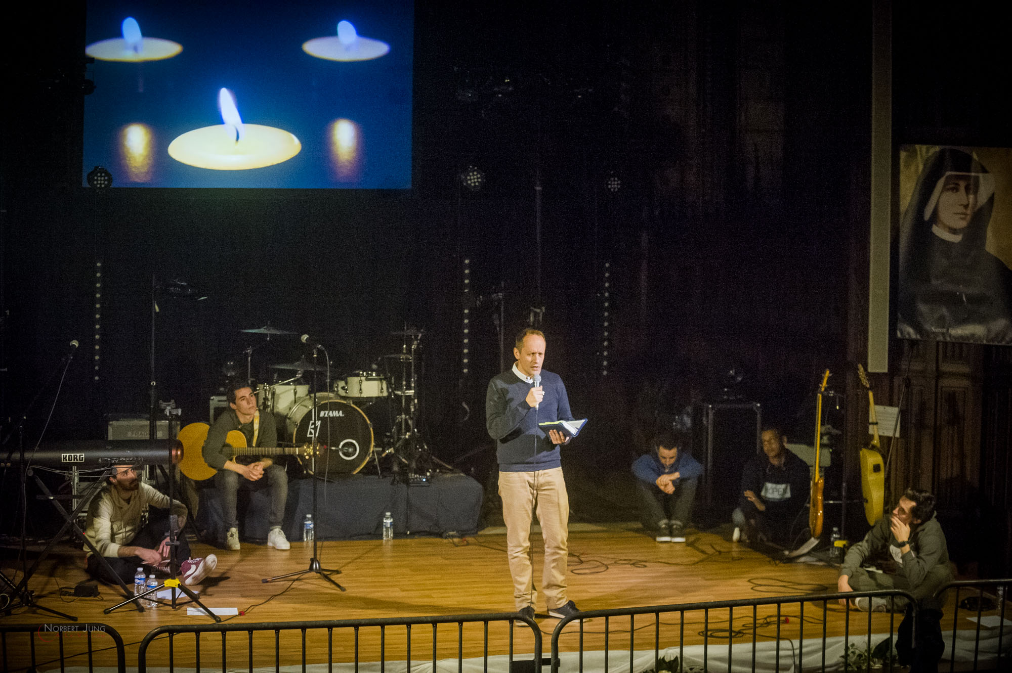 Nom de l'image : 29_21.35.40_D3s124683_A-la-Vie.com — Description :