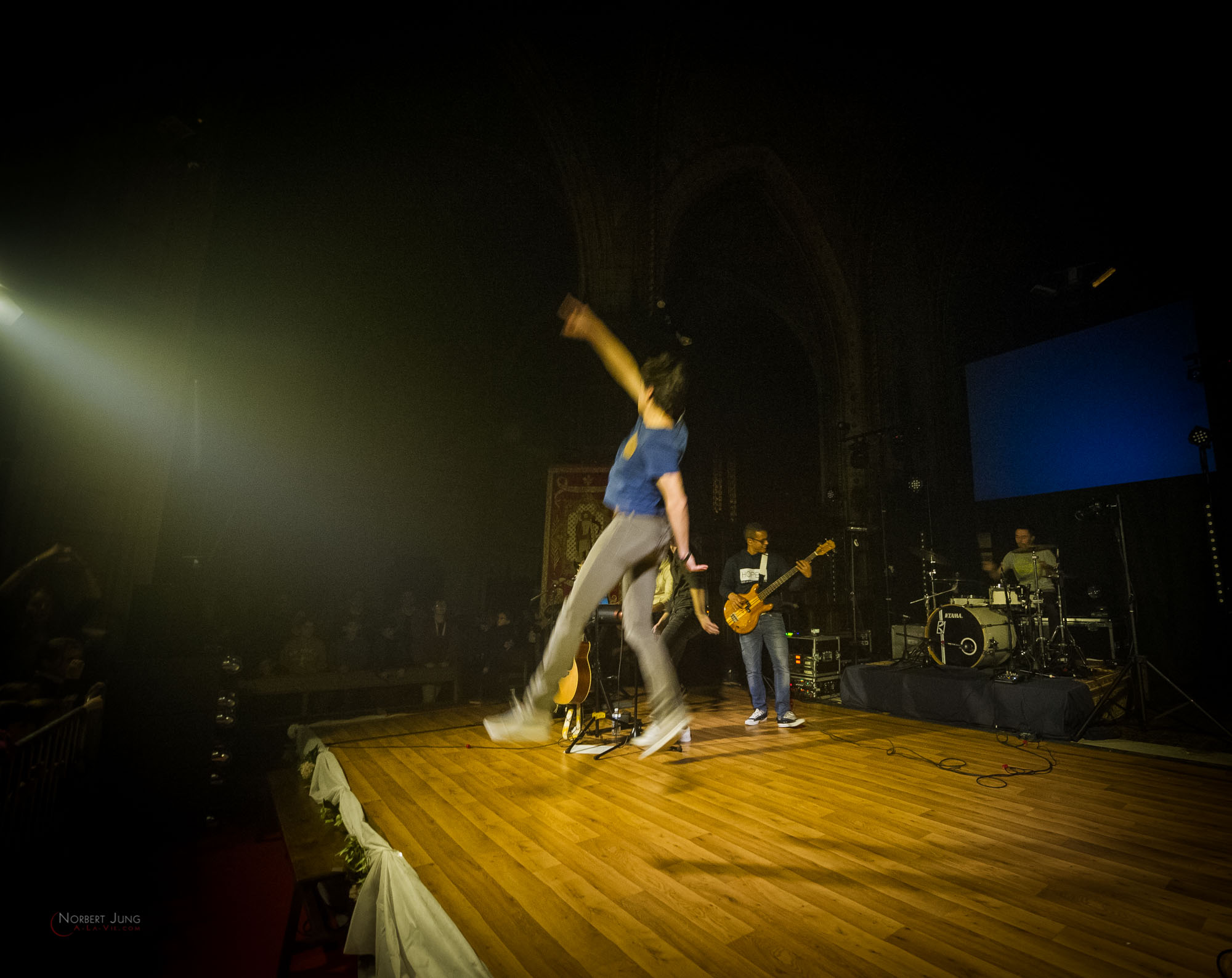 Nom de l'image : 29_22.34.32_D3s125383_A-la-Vie.com — Description :