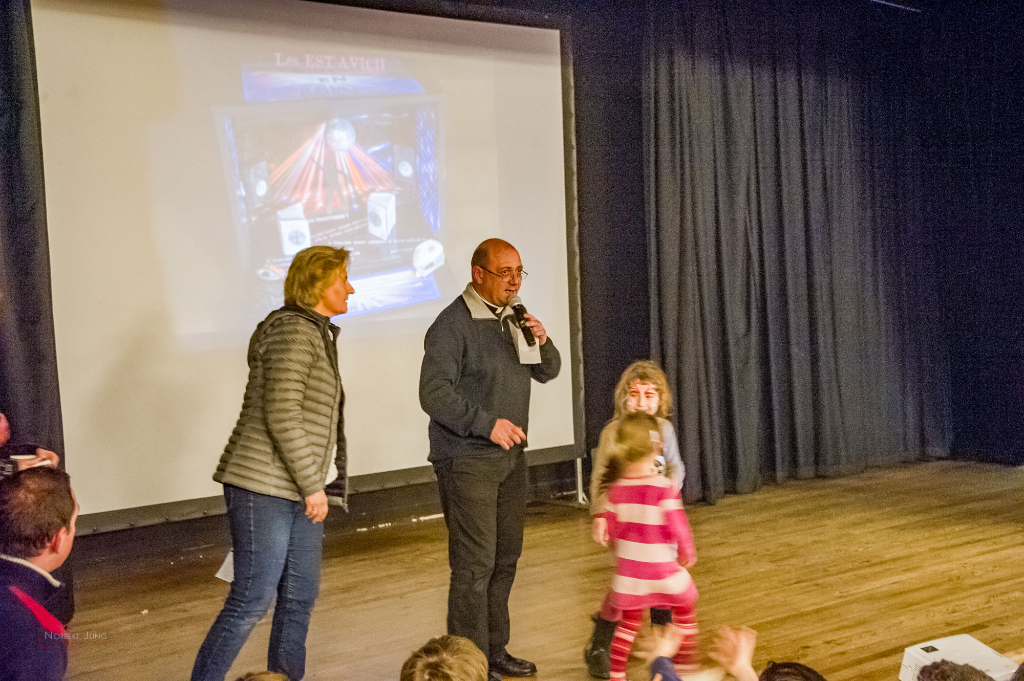 Nom de l'image : 30_20.54.59_D3s125802_A-la-Vie.com — Description :