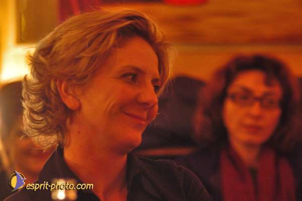 Nom de l'image : D1209153-1 — Description :  Conversations essentielles - "Cafes Essentiels" sur le theme du