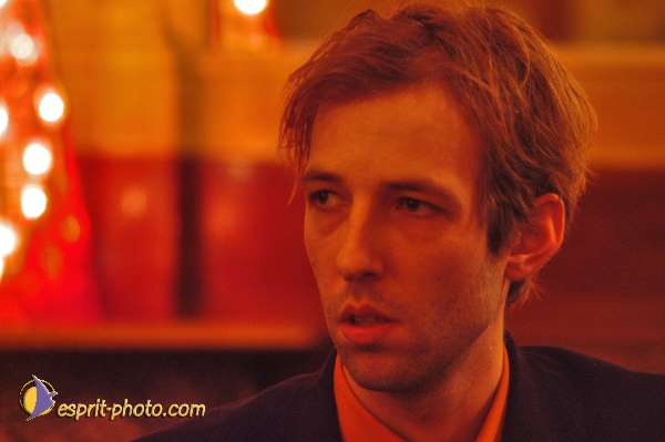 Nom de l'image : D1209168-1 — Description :  Conversations essentielles - "Cafes Essentiels" sur le theme du