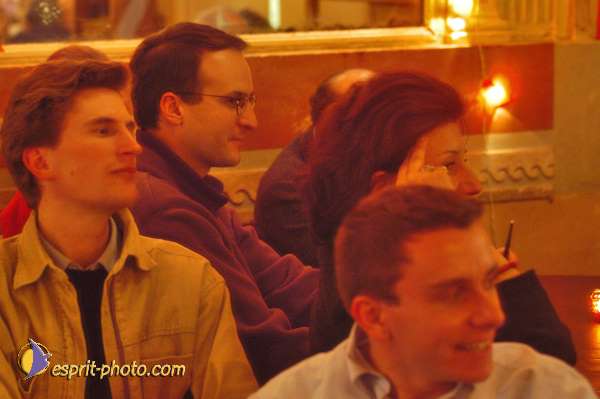 Nom de l'image : D1209310-1 — Description :  Conversations essentielles - "Cafes Essentiels" sur le theme du