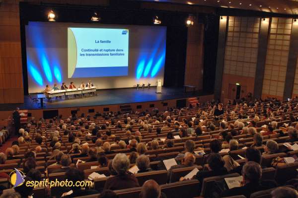 Nom de l'image : E2007143-1 — Description :