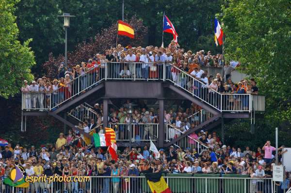 Nom de l'image : D2040094-1 — Description :