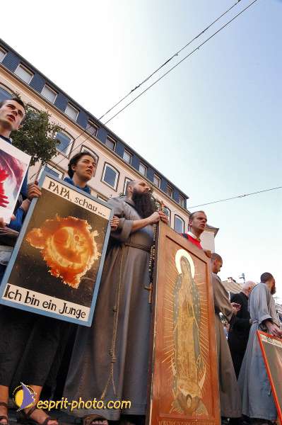 Nom de l'image : E00057968-1 — Description :