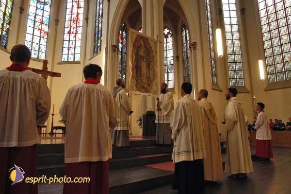 Nom de l'image : E00056395-1 — Description :