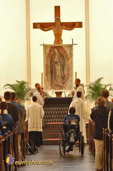 Nom de l'image : E00056398-1 — Description :