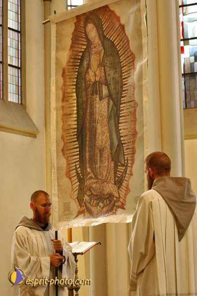 Nom de l'image : E00056406-1 — Description :