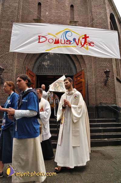 Nom de l'image : E00056425-1 — Description :