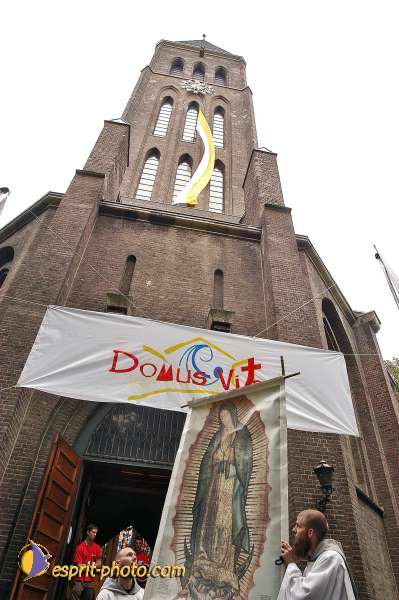 Nom de l'image : E00056430-1 — Description :