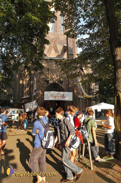 Nom de l'image : E00057576-1 — Description :