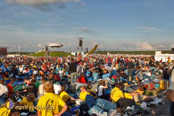 Nom de l'image : D2043094-1 — Description :