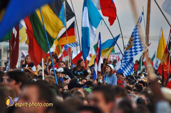 Nom de l'image : D2043246-1 — Description :