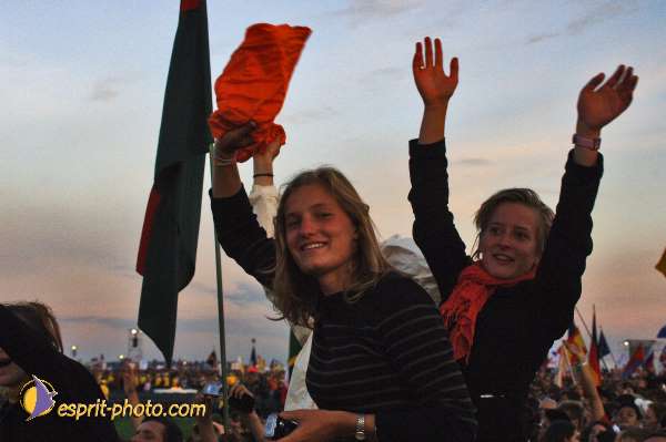 Nom de l'image : D2043361-1 — Description :