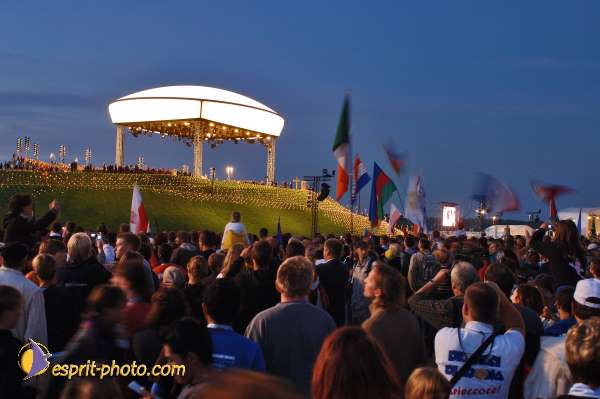 Nom de l'image : D2043528-1 — Description :