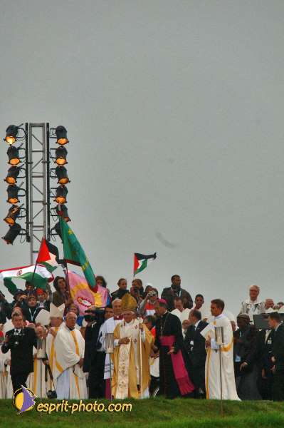 Nom de l'image : D2044395-1 — Description :