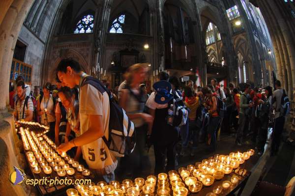 Nom de l'image : D2038733-1 — Description :