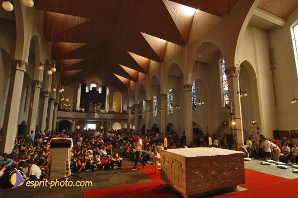 Nom de l'image : D2040926-1 — Description :