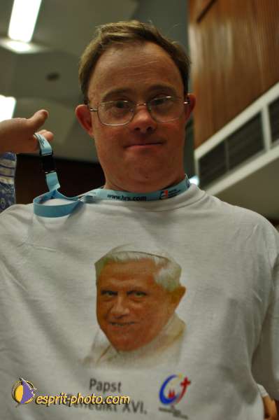 Nom de l'image : D2041350-1 — Description :