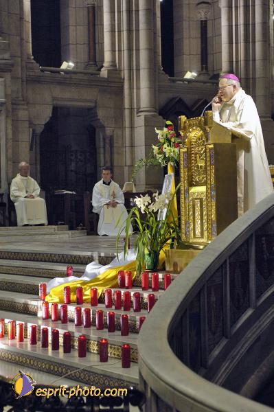 Nom de l'image : D2001898-1 — Description :