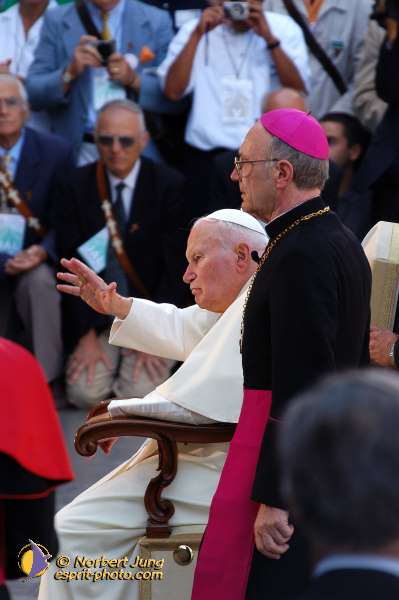 Nom de l'image : D1162094-01 — Description :  Lourdes 2004 - Pèlerinage du Pape à Lourdes