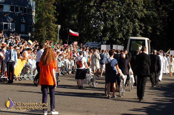 Nom de l'image : D1162733-01 — Description :  Lourdes 2004 - Pèlerinage du Pape à Lourdes