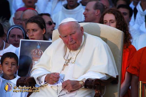 Nom de l'image : D1162818-01 — Description :  Lourdes 2004 - Pèlerinage du Pape à Lourdes
