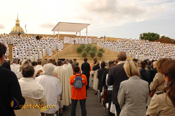 Nom de l'image : 0025D2261410 — Description :