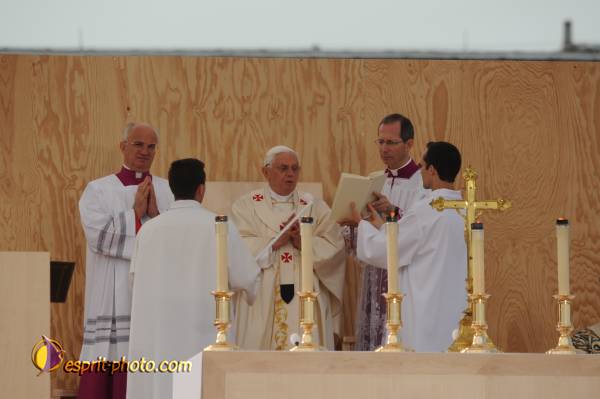 Nom de l'image : 2250D30024785 — Description :