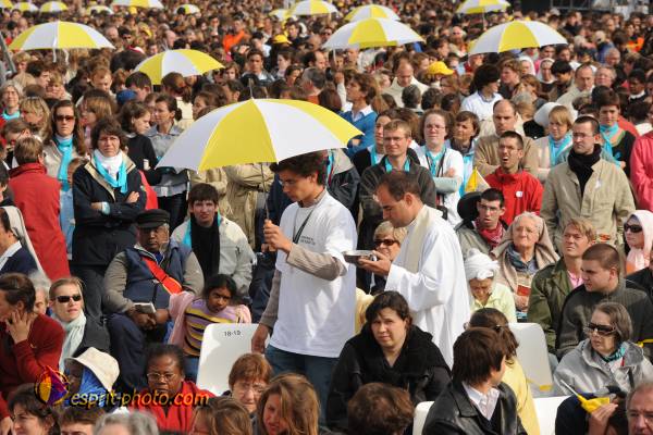 Nom de l'image : 2504D30024935 — Description :