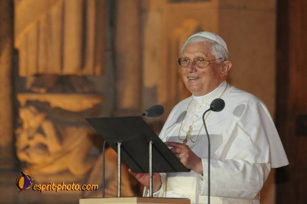 Nom de l'image : 1307D30024123 — Description :