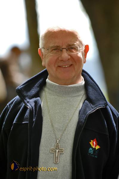 Nom de l'image : E2070061_1 — Description :  Routes de Vezelay 2008