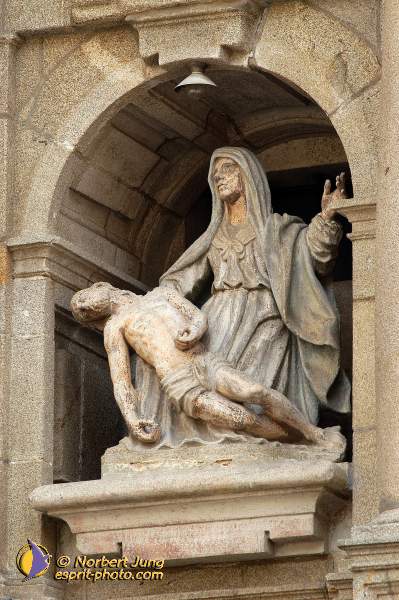 Nom de l'image : D1157063-01 — Description :  Pèlerinage année jubilaire 2004 à St Jacques de Compostelle