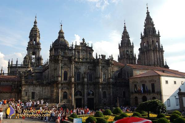 Nom de l'image : D1157366-01 — Description :  Pèlerinage année jubilaire 2004 à St Jacques de Compostelle