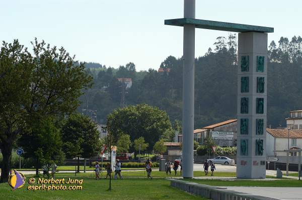 Nom de l'image : D1157580-01 — Description :  Pèlerinage année jubilaire 2004 à St Jacques de Compostelle