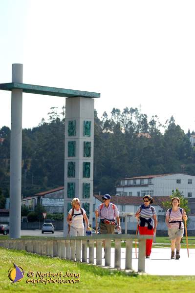 Nom de l'image : D1157605-01 — Description :  Pèlerinage année jubilaire 2004 à St Jacques de Compostelle